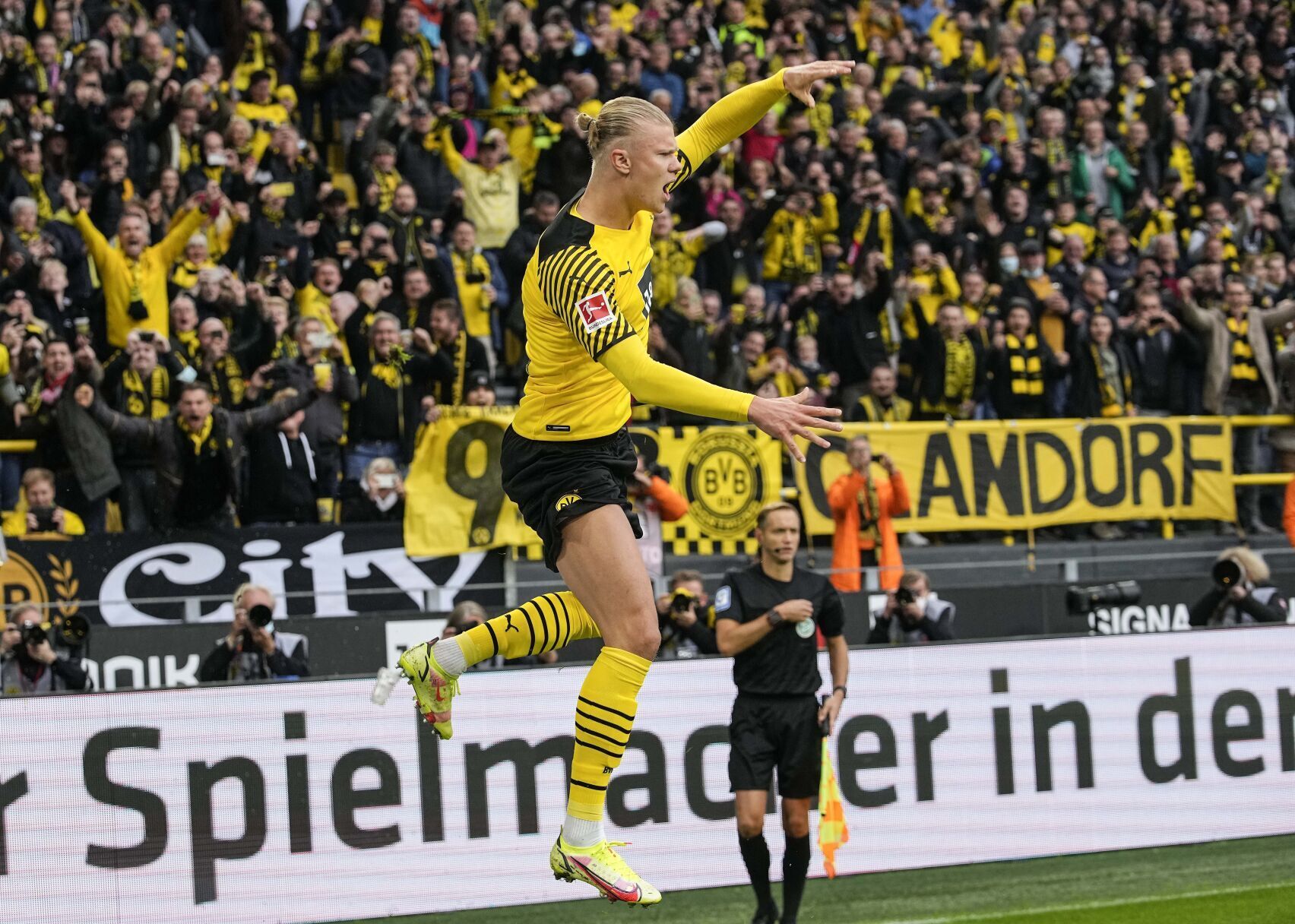 APTOPIX Germany Soccer Bundesliga
